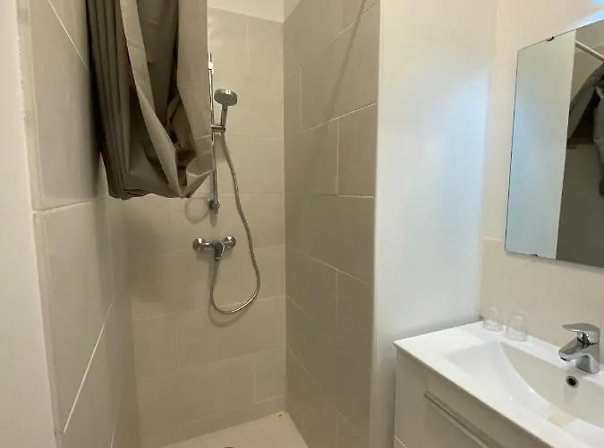 Le ホテル サント・マリー・ド・カンパン