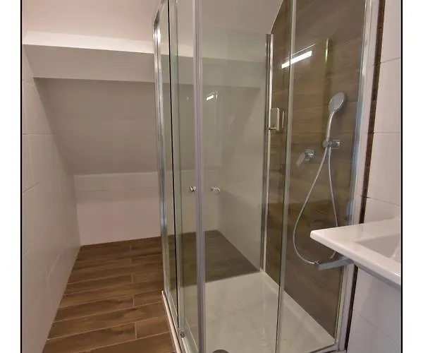 Le ホテル サント・マリー・ド・カンパン