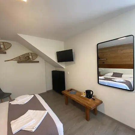 Le 3*