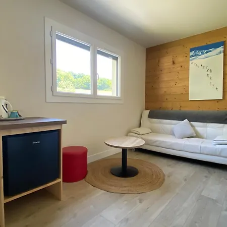 Le 3*
